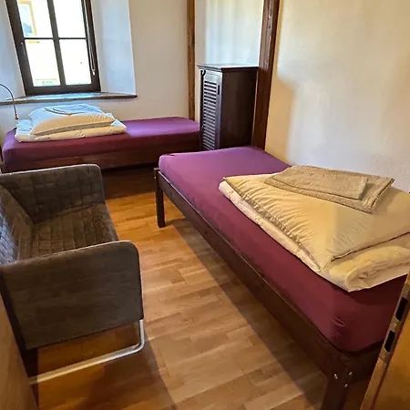 Laternenstube Mit Familienbett Im Rittergut Leppersdorf Bei Radeberg Apartment Wachau